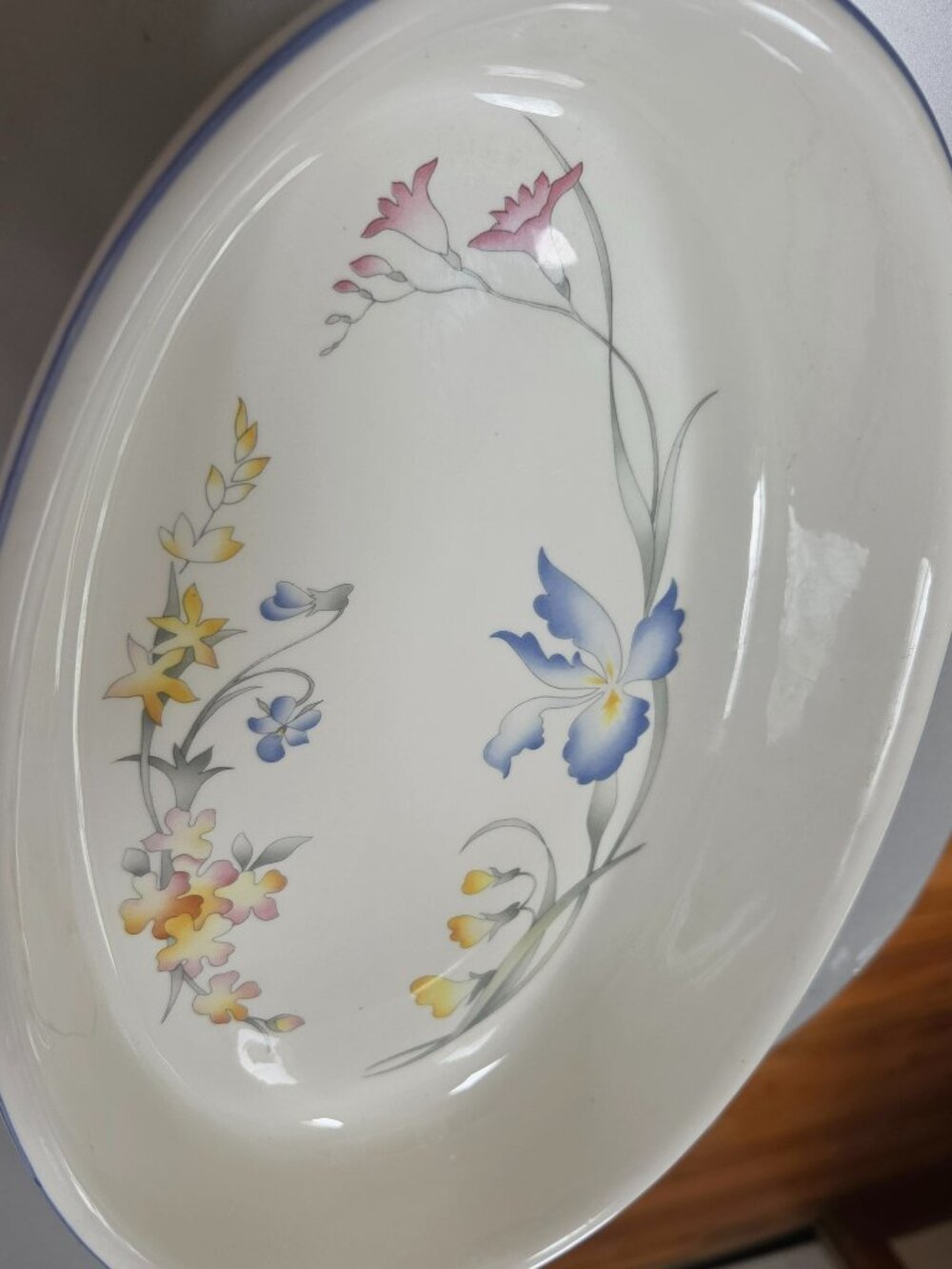 Villeroy Boch vilbofour oval baker royal Luxembourg